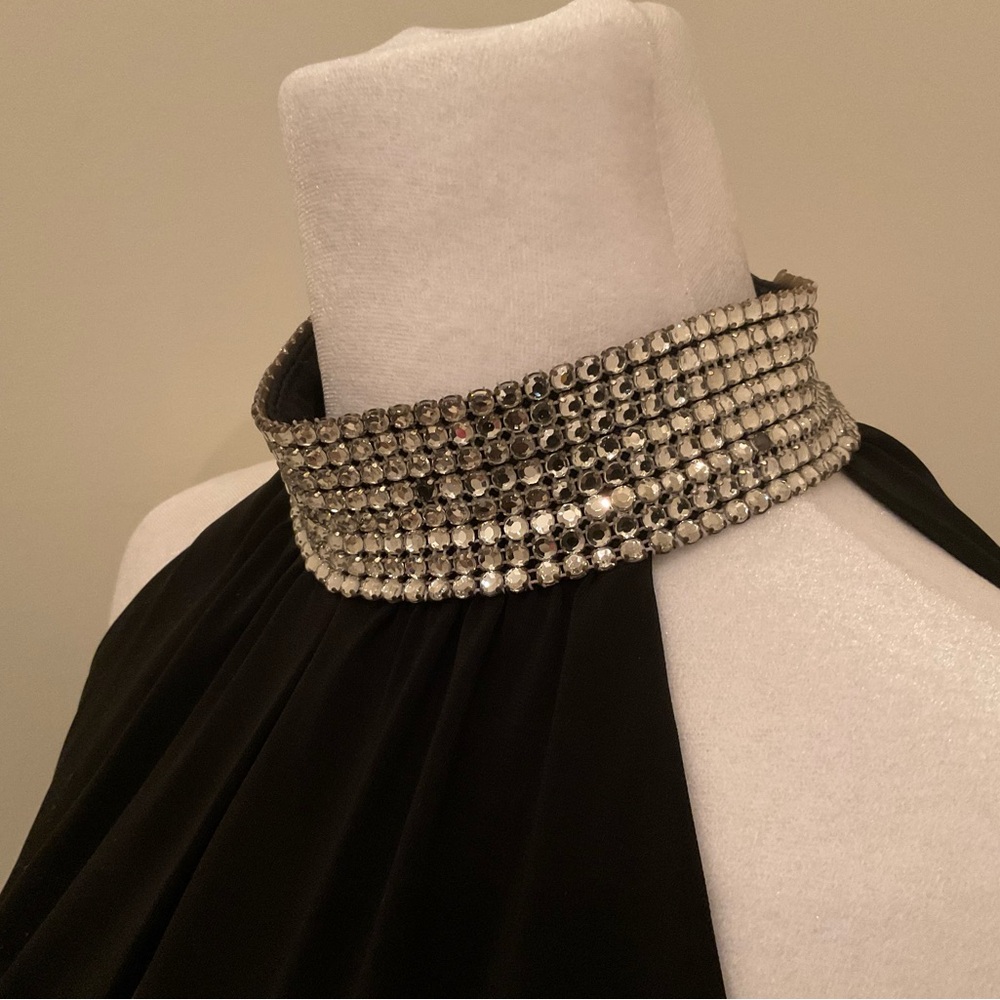 Cache Black Top with Rhinestone Detail - Picture 3 of 6